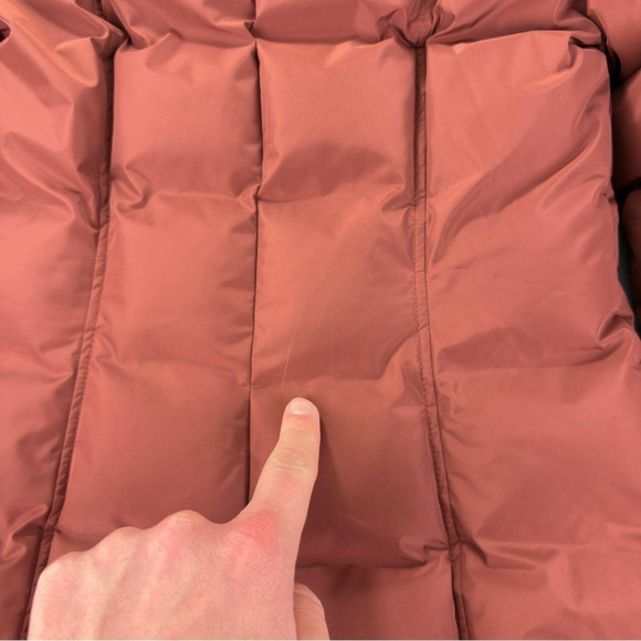 Mackage Women's Sz Small Adali-NFR 90% Duck Down, 10% Feathers Duck Down Puffer - Picture 7 of 8